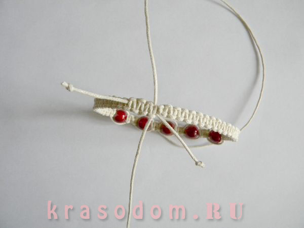 
Бело-красный браслет Шамбала. Мастер-класс
