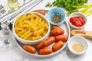 Макароны с сосисками на сковороде Макароны с сосисками на сковороде