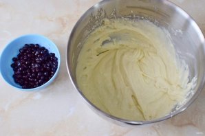 Кекс на сметане с черникой Кекс на сметане с черникой