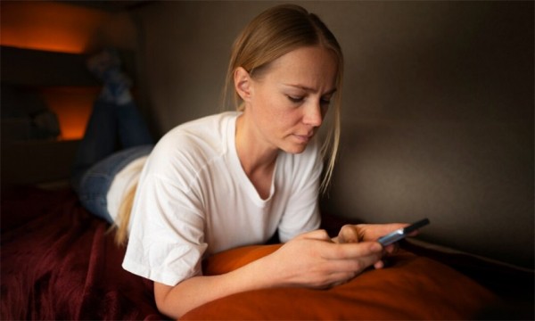 
&laquo;Обещает приехать к дочке и в последний момент всё отменяет&raquo;. Матери &mdash; о воспитании детей после развода
