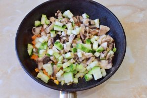 Омлет с рисом по-корейски Омлет с рисом по-корейски