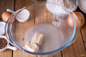 Ржаные булочки с луком Ржаные булочки с луком