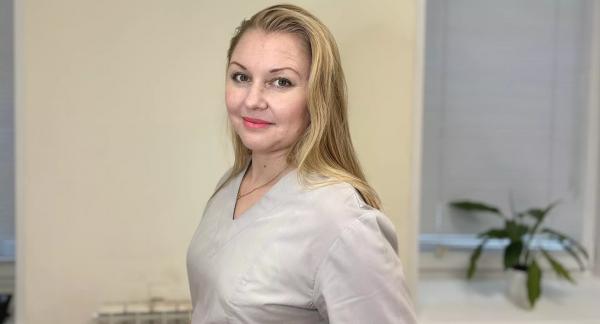 Маникюр без маникюра: как ухаживать за &laquo;голыми&raquo; ногтями 
