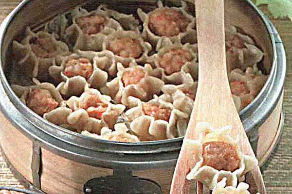 Дим сам с креветками и китайской капустой
Дим сам с креветками и китайской капустой