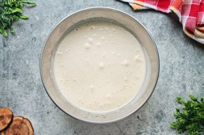 Шарлотка с щавелем Шарлотка с щавелем