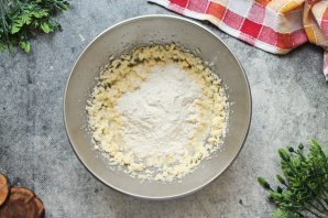 Клубничный пирог с пахтой Клубничный пирог с пахтой