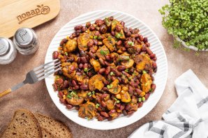 Красная фасоль с грибами