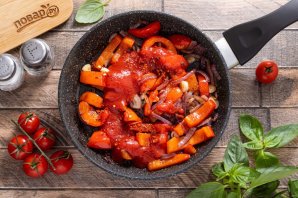 Рататуй с картошкой на сковороде Рататуй с картошкой на сковороде