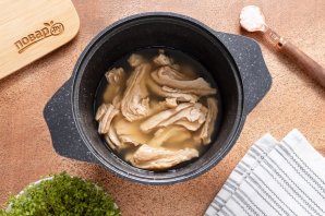 Тушеная капуста с соевым мясом Тушеная капуста с соевым мясом