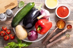 Рататуй с картошкой на сковороде Рататуй с картошкой на сковороде