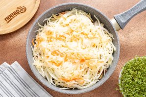 Тушеная капуста с соевым мясом Тушеная капуста с соевым мясом